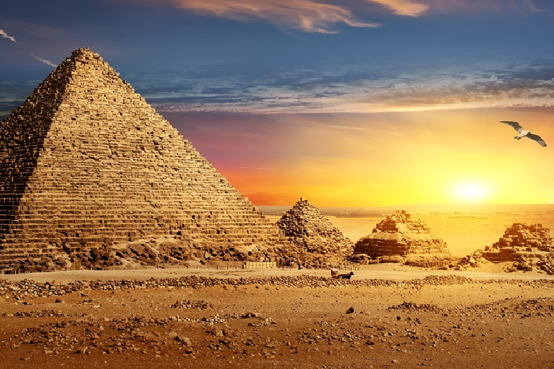 Pirâmide egípcia de Miquerinos